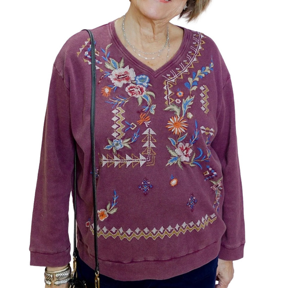 172. NWT WOMENS KYLA SEO S (FIT XL) DETAIL TOP - Picture 1 of 6